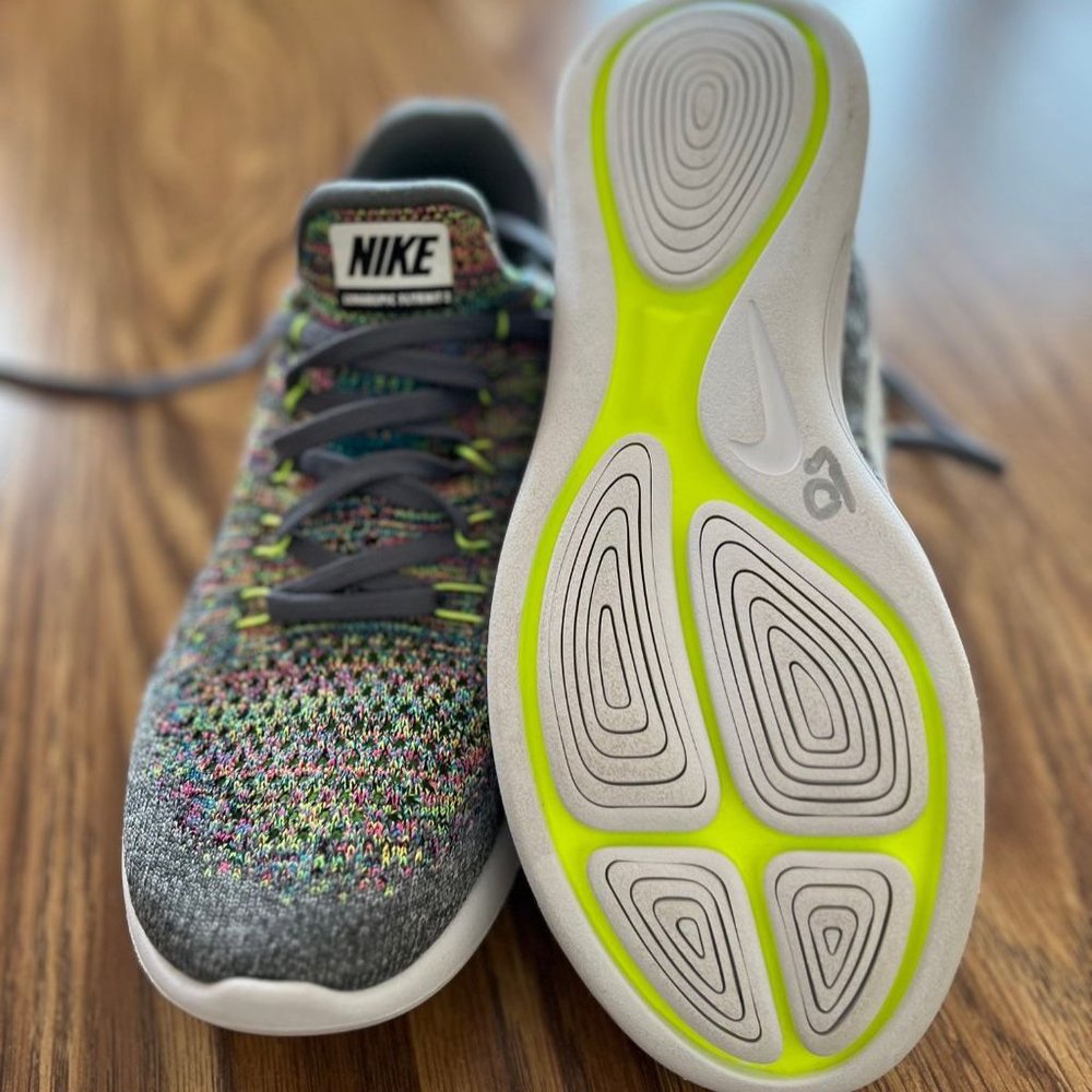 Nike size 7.5 sneakers